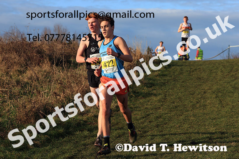 Mens under-17s 2024 NECAA Cross Country Champs., Temple Park, South Shields. Photo: David T. Hewitson/Sports for All Pics